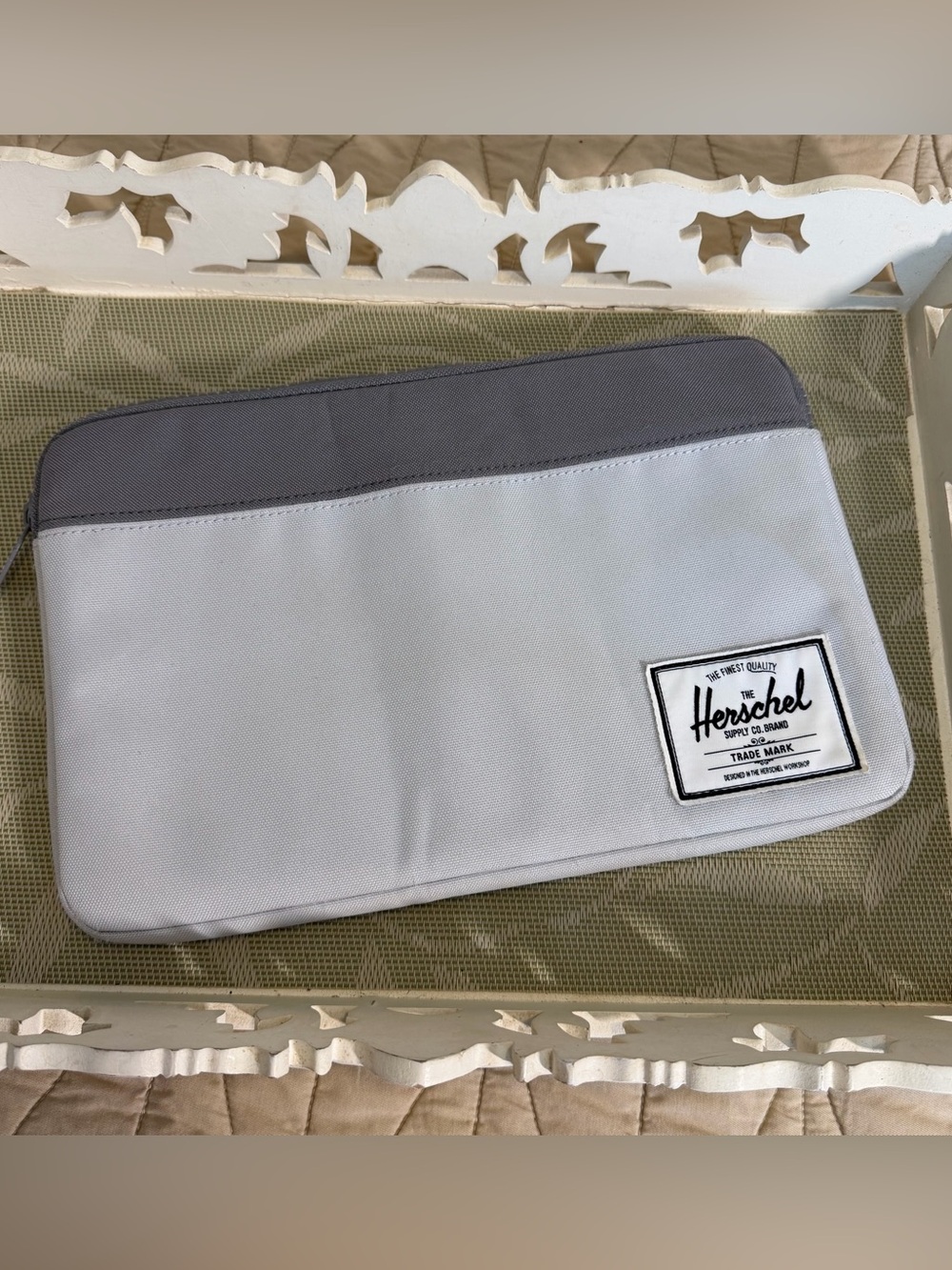 Herschel Grey Red Stripe Padded Zippered Laptop Tablet Sleeve Case 12" X 8.5”